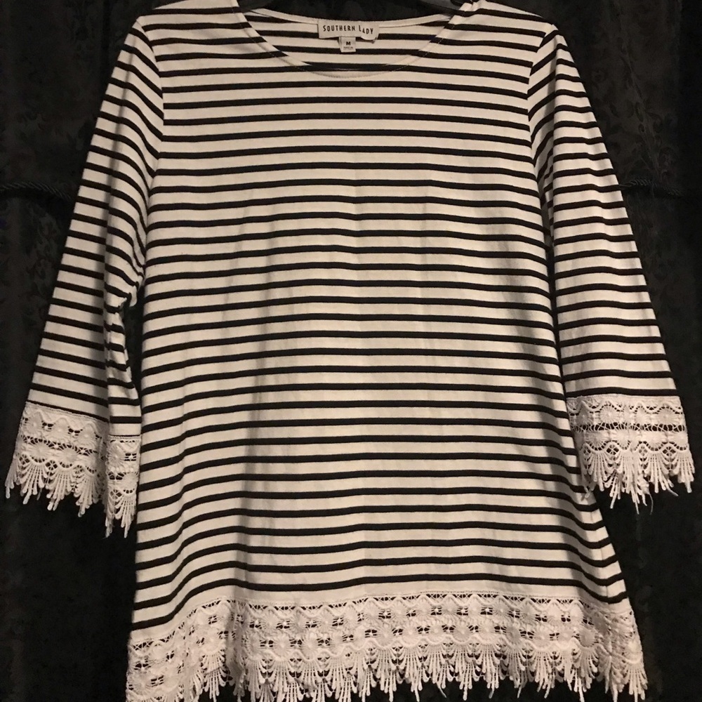 M striped top
